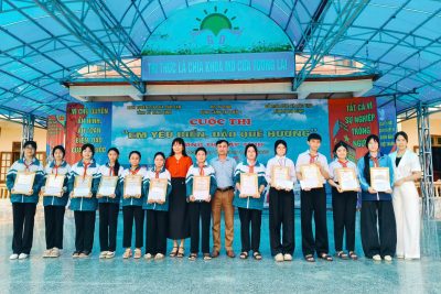 SẮC MÀU TUỔI TRẺ HƯỚNG VỀ BIỂN ĐẢO