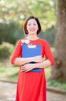 Cô LÂM THỊ TUYẾT