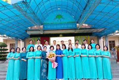 TRƯỜNG THCS NGHĨA TÂN LONG TRỌNG TỔ CHỨC LỄ TỔNG KẾT VÀ TRI ÂN CỦA HỌC SINH LỚP 9 NĂM HỌC 2025 – 2026: VỮNG VÀNG VƯỢT KHÓ, GẶT HÁI THÀNH CÔNG