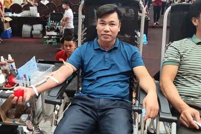 TRÁI TIM NHÂN ÁI, DÒNG MÁU SẺ CHIA – NGÀY HỘI HIẾN MÁU CỦA CÁN BỘ, GIÁO VIÊN TRƯỜNG THCS XÃ NGHĨA TÂN